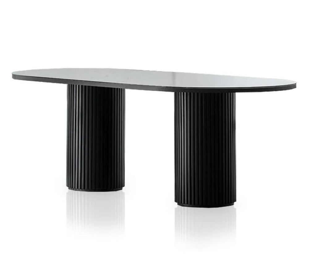 TABLE À MANGER SONIA OVALE NOIR